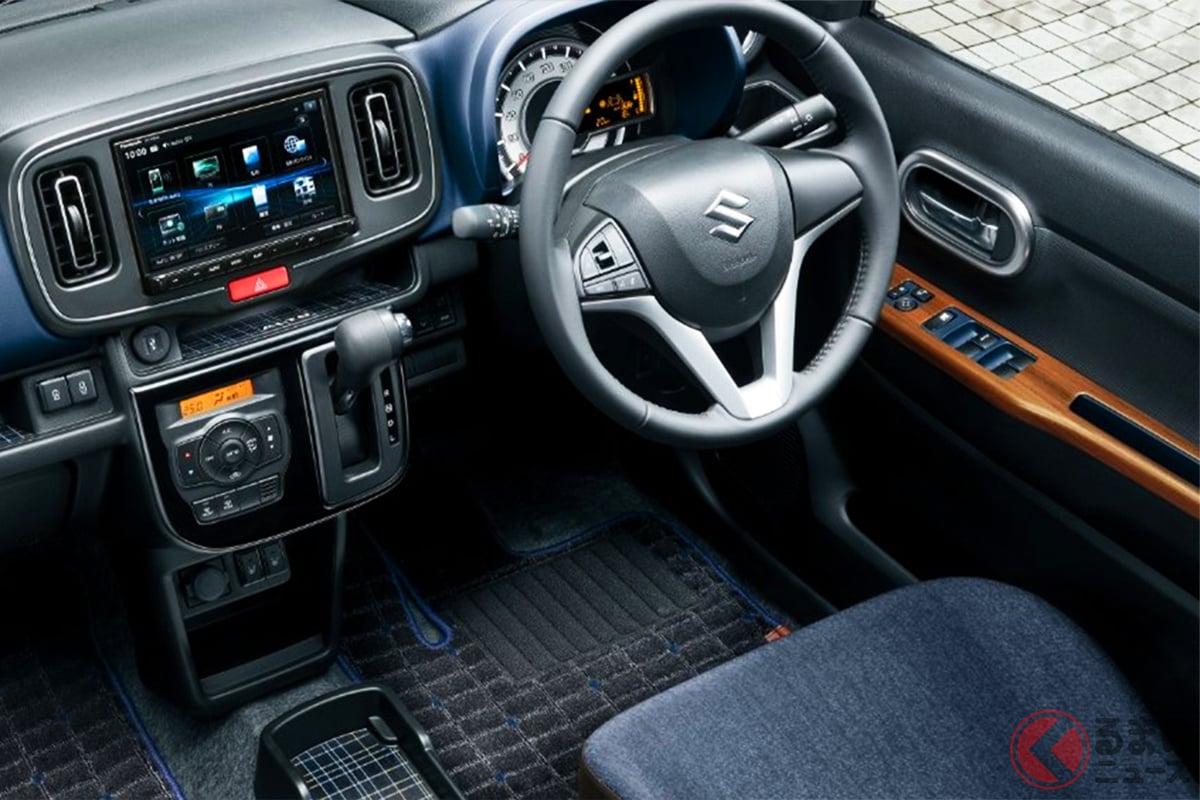 スズキ新「軽セダン」に設定された渋イイ純正アクセサリーとは?
