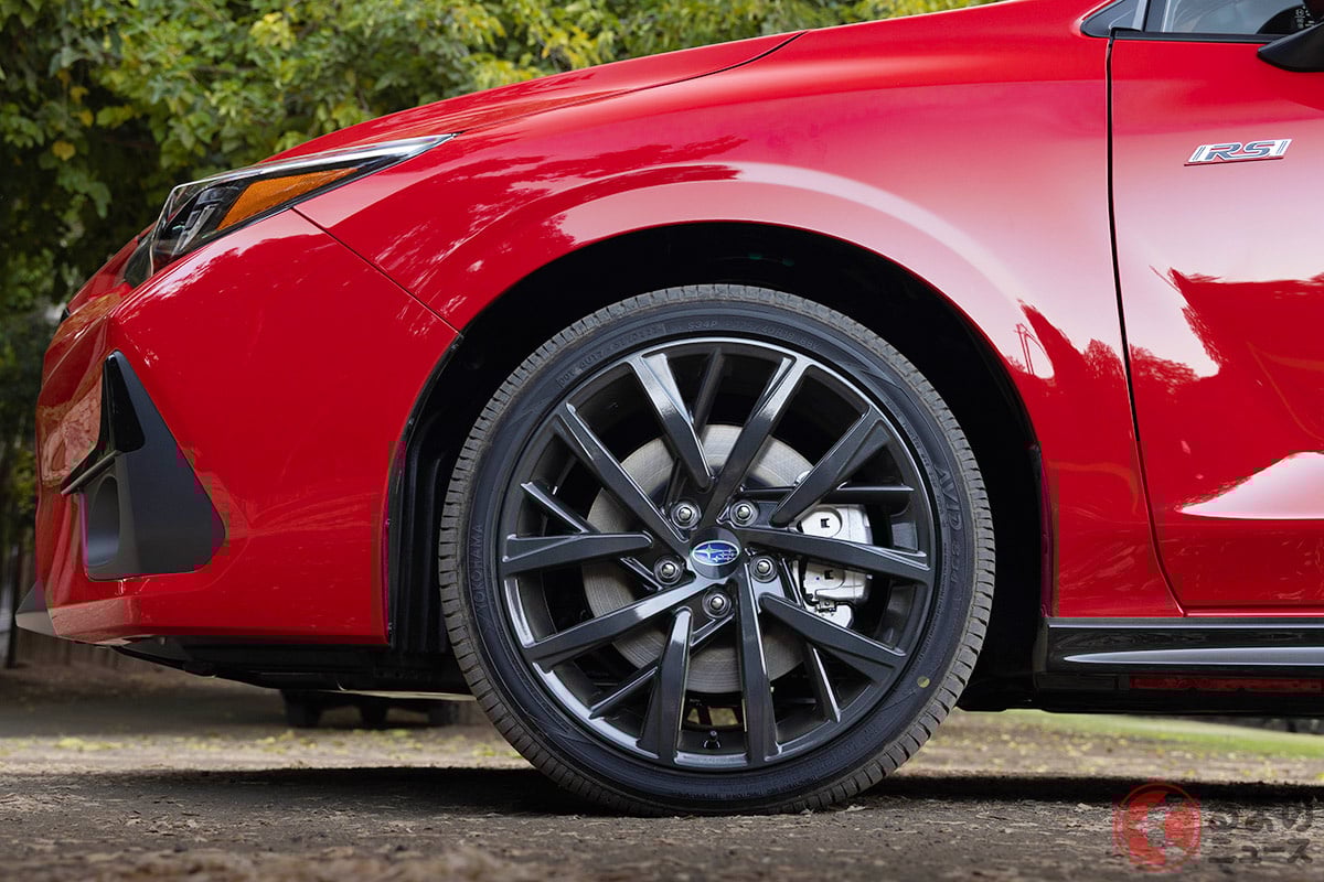 2.5リッターエンジン搭載のスバル「インプレッサ RS」