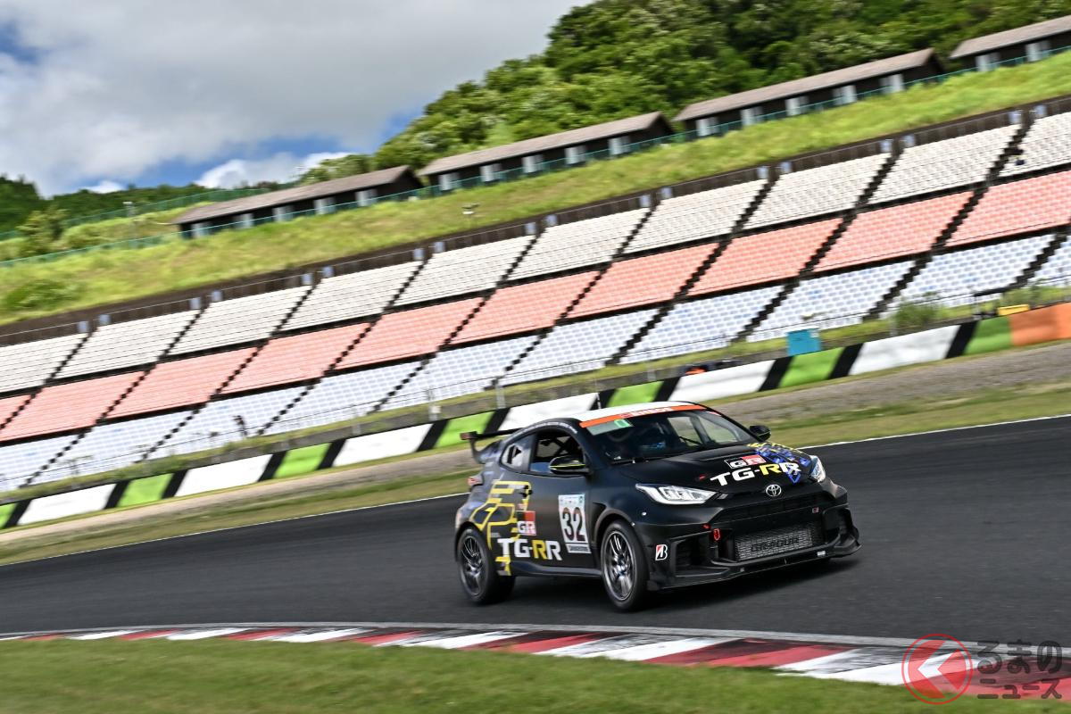 ニュルブルクリンクから帰り、スーパー耐久オートポリスを走るGRヤリス(撮影:雪岡 直樹)