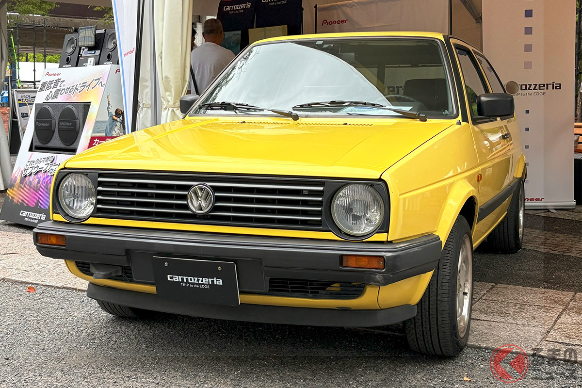 懐かしのVWゴルフに最新カロッツェリア製品を搭載!