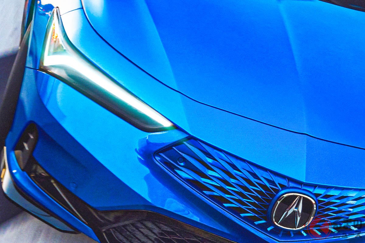 2リッターエンジンで「320馬力」! しかも6速MTあり!