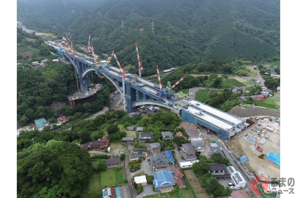 工事が進む新東名「河内川橋」の様子(画像:NEXCO中日本)