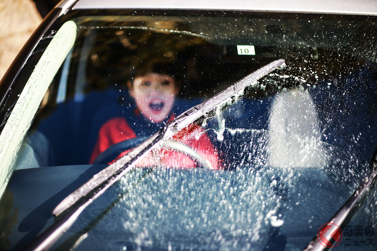 Is Using Windshield Washer Fluid While Driving Rude? It's Legal, But Drivers Should Be Considerate
