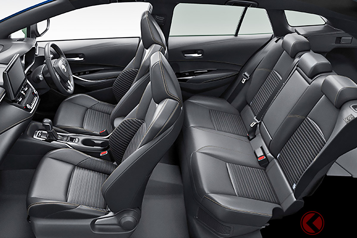 荷室も後席も広々! コスパの高さも魅力です