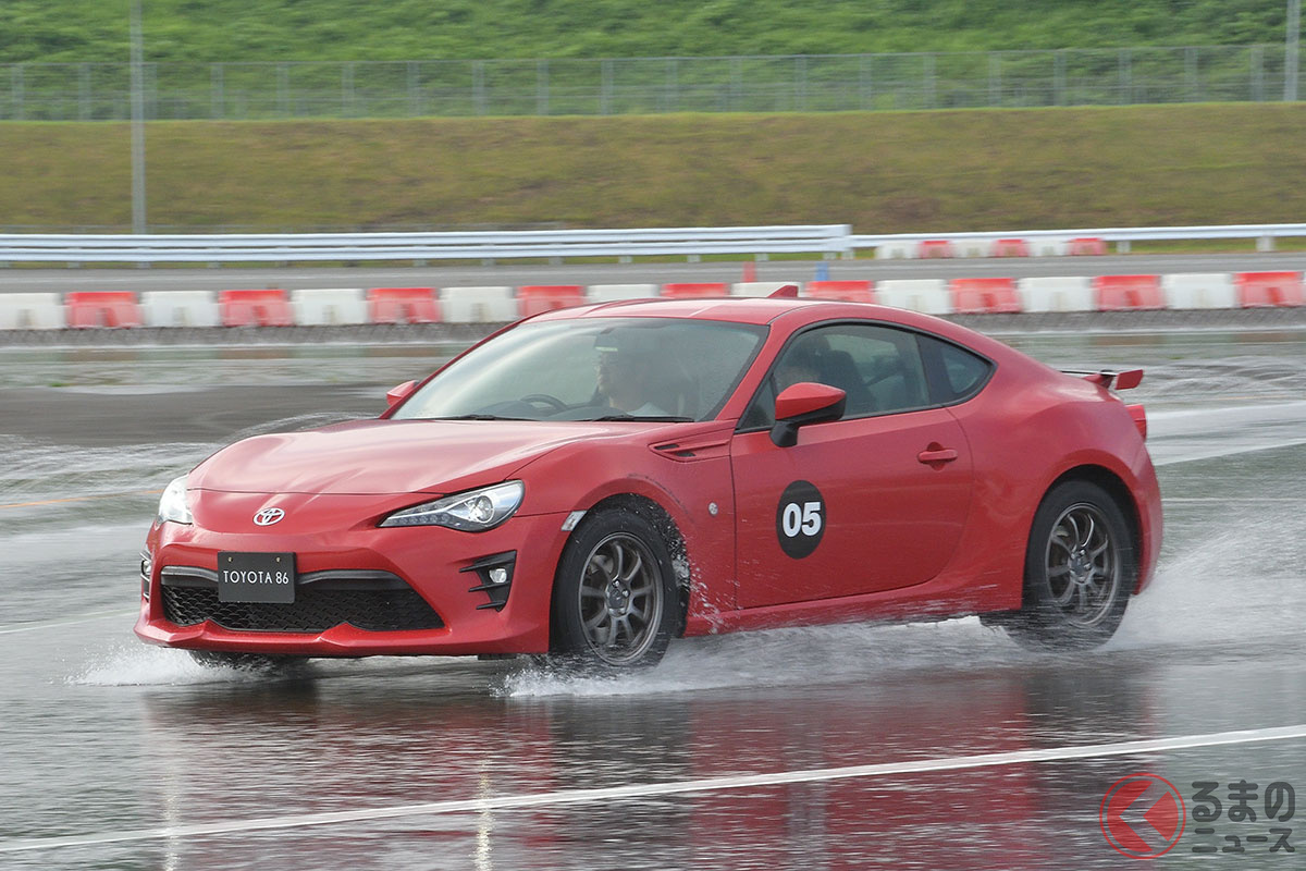 公道ではヒヤリとする状況を実践で学べる「モビリタ」