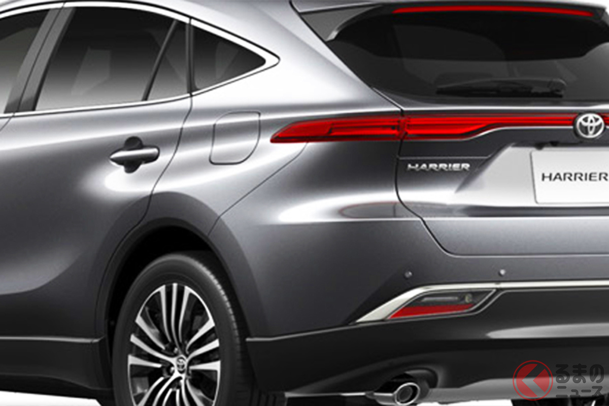 最高級モデルならではの専用コーディネートがカッコイイ！