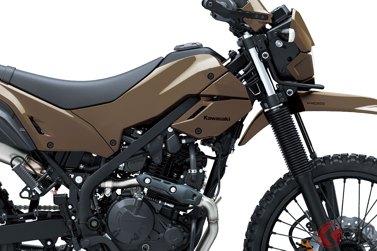 カワサキが超タフな「新型オフロードバイク」発売！