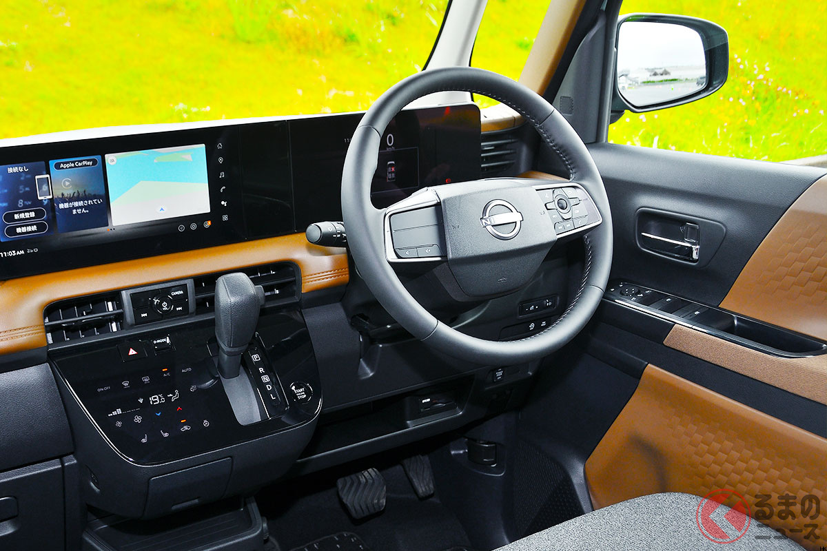 “軽自動車”初の「ボンネットの下が透けて見える」機能を搭載！