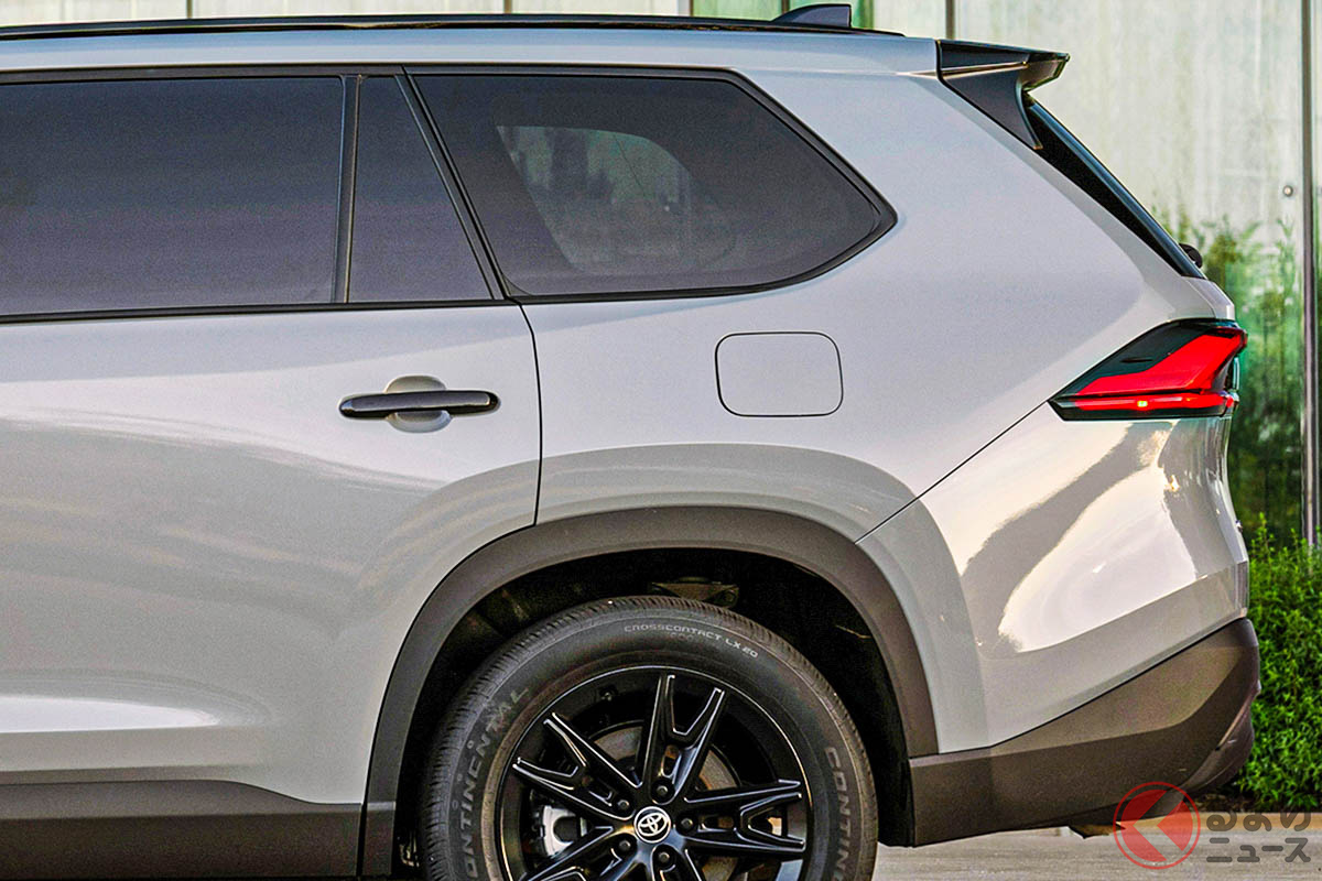 360馬力超えも!? トヨタ新「“3列”SUV」!