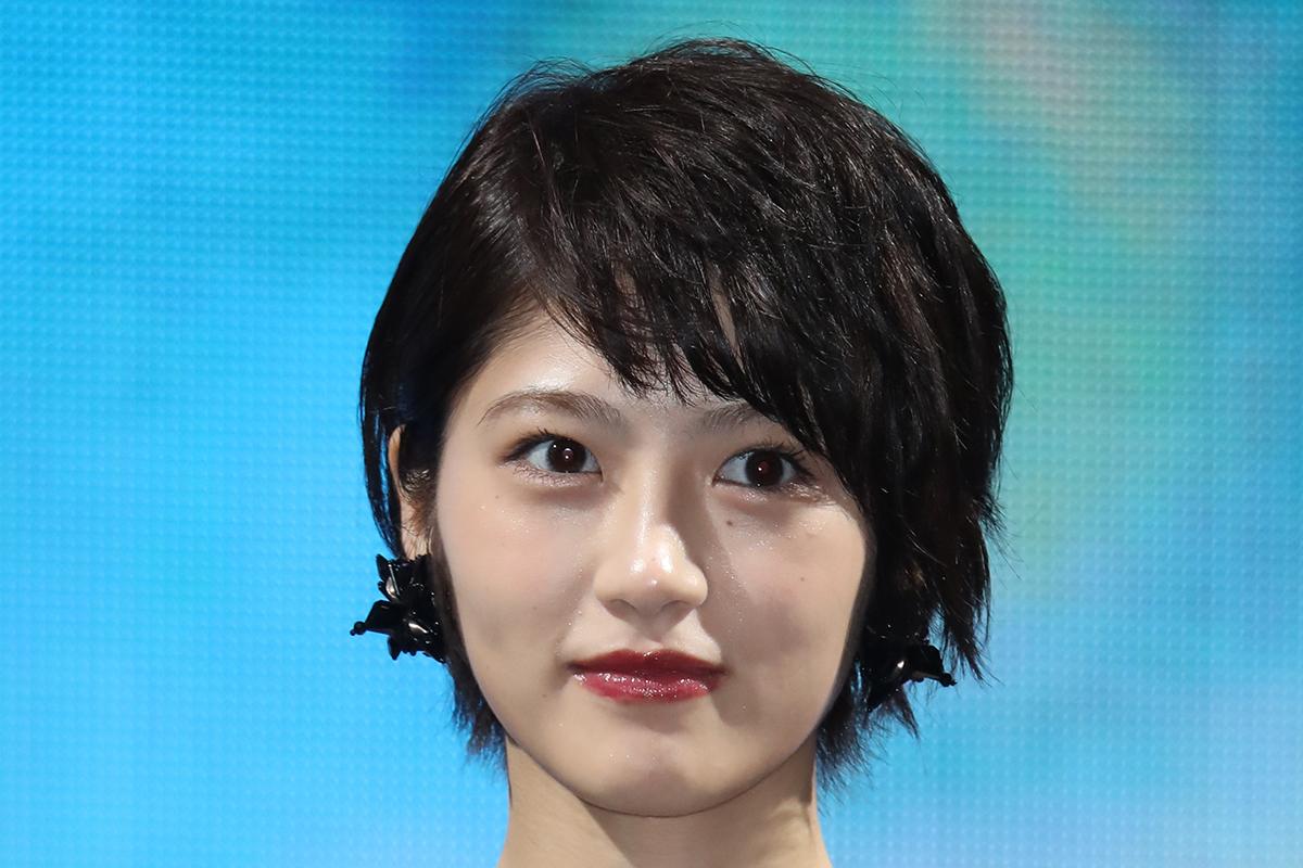 若月佑美さんのイカツイバイクはどんなモデル？（Photo：時事）