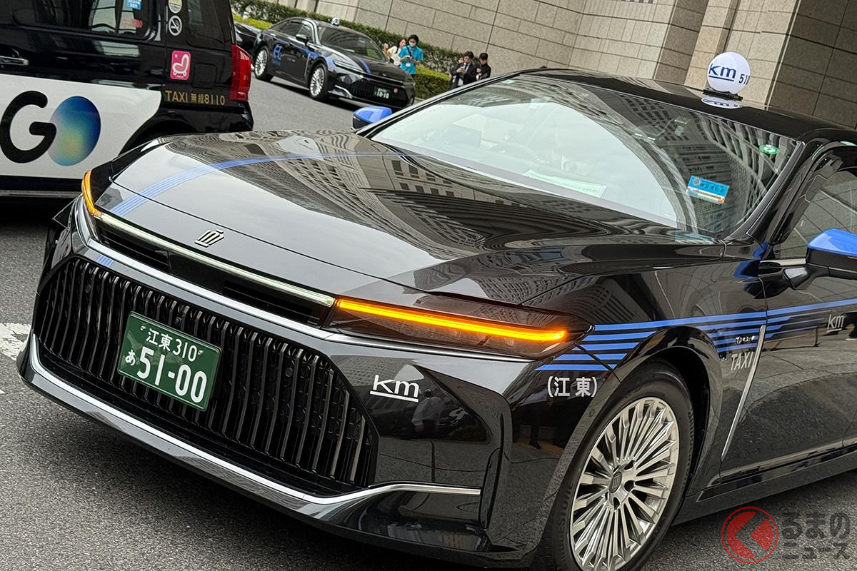 2025年内には100台のトヨタ「クラウンセダン（FCEV）」のタクシーが走り出す（撮影：くるまのニュース編集部）