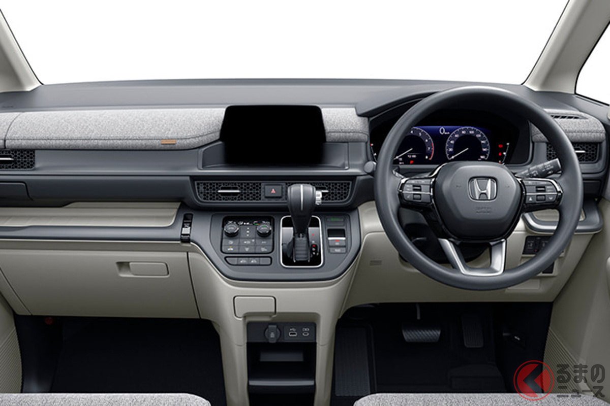 インパネもオシャレな色遣い!