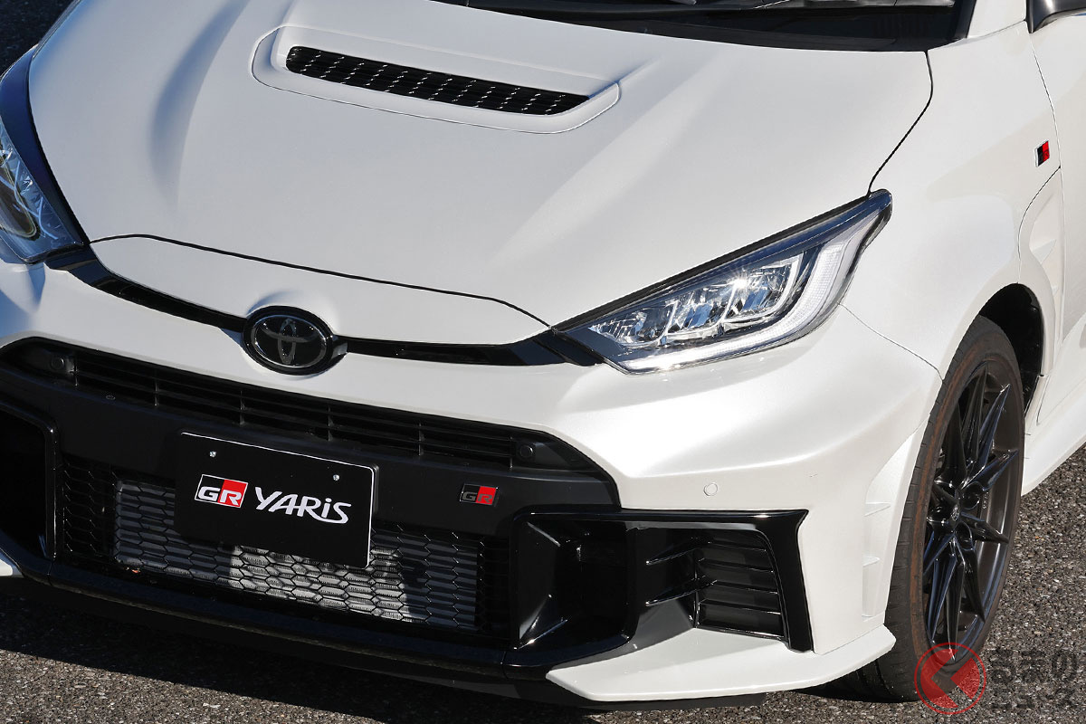 トヨタ「GRヤリス(進化型・25式)」の「エアロパフォーマンスパッケージ」装着車