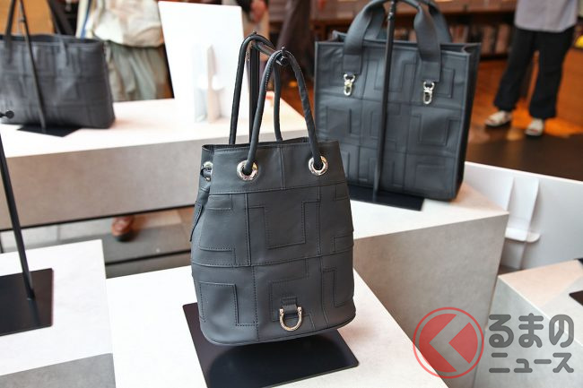 LEXUS レザーバッグ 牛革 LEXUS レザーバッグ 牛革 LEXUS COLLECTION 2024 SPRING／SUMMER