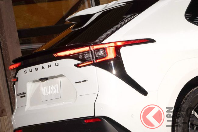 新車約572万円！ スバル「新型SUV」発表！ 斬新フェイス×