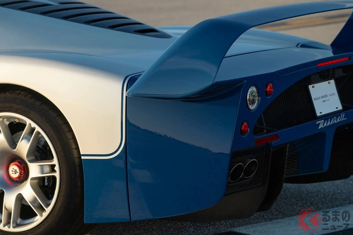 2005年式のマセラティ「MC12ストラダーレ」(Photo:Broad Arrow Auctions)