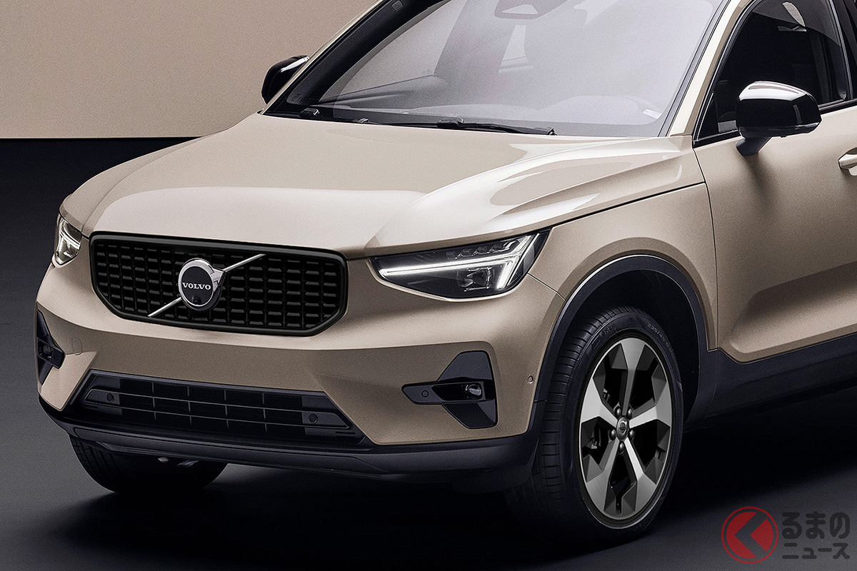 ボルボの特別仕様車「XC40 Ultra B4 AWD Dark Edition Sand Dune」