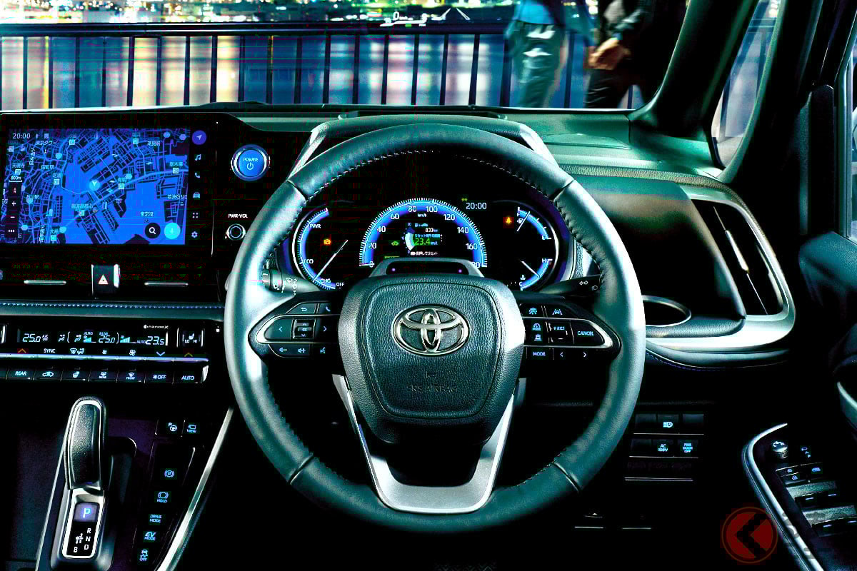 約380万から! トヨタ「新ヴォクシー」発表に反響あり!