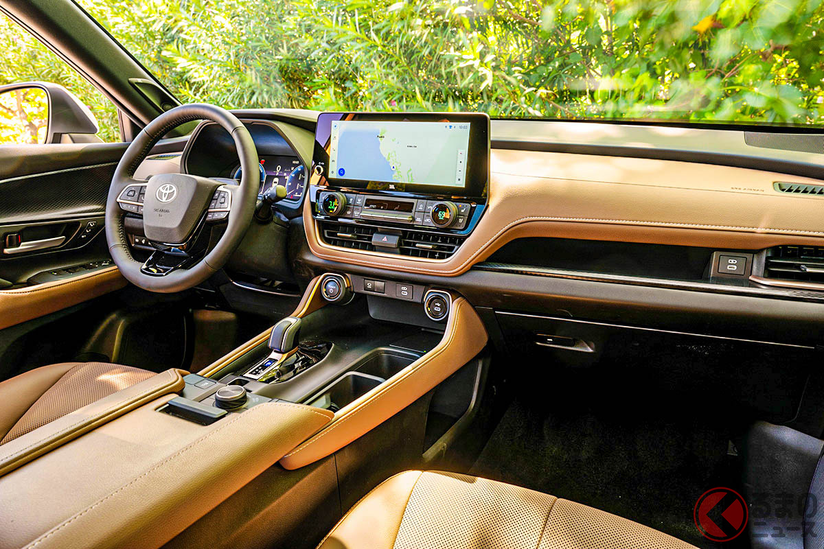 内装も豪華でイイ!