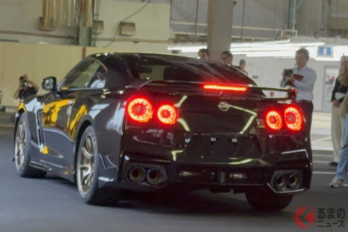 最後のR35 GT-Rがラインオフ