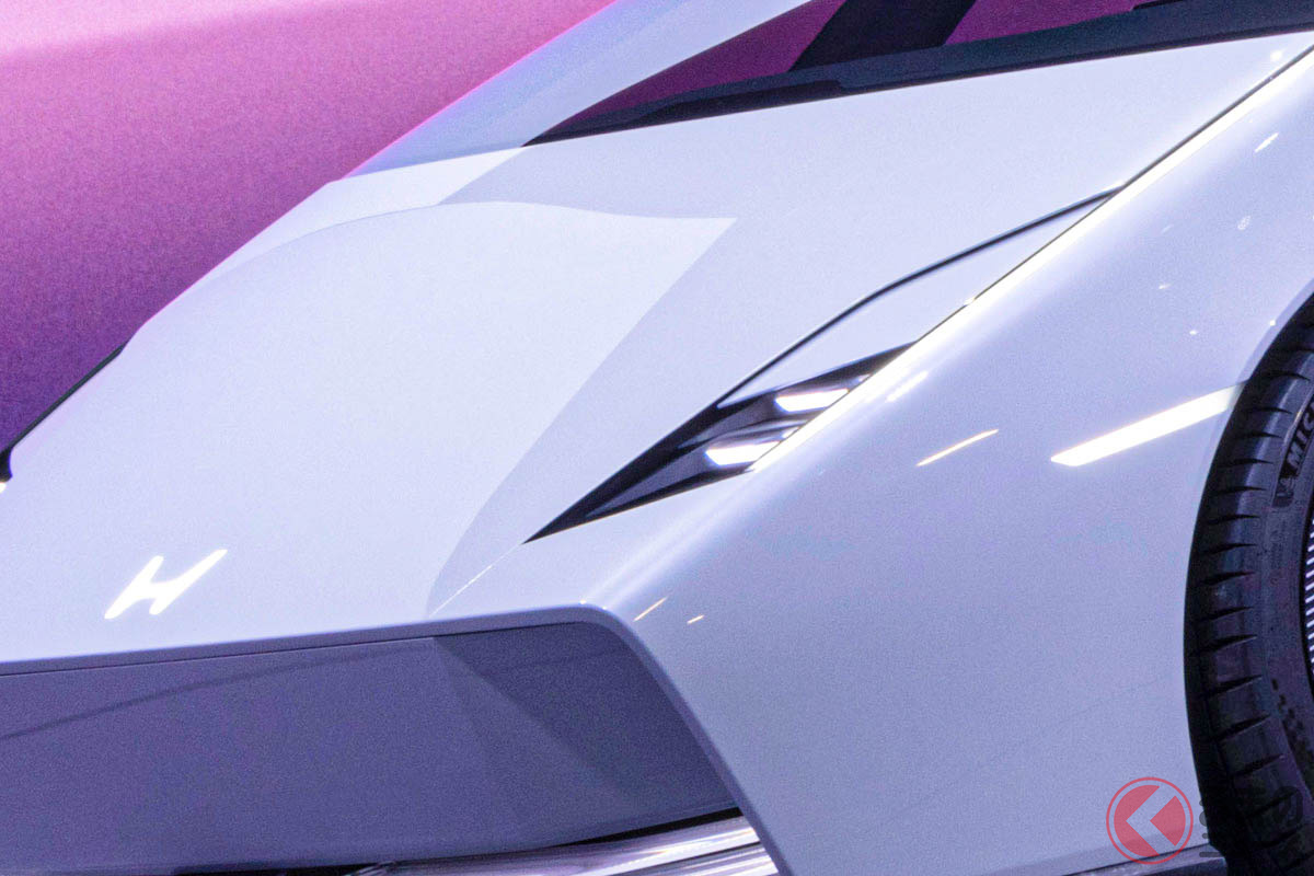 ホンダ最新型「スーパー“セダン”」！