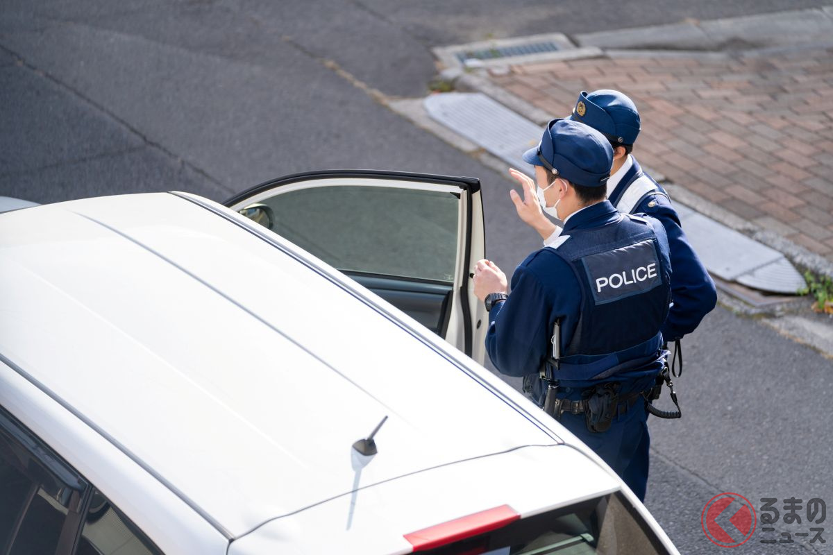 クルマが自転車に追突する事故が発生(画像はイメージ/フォトAC)