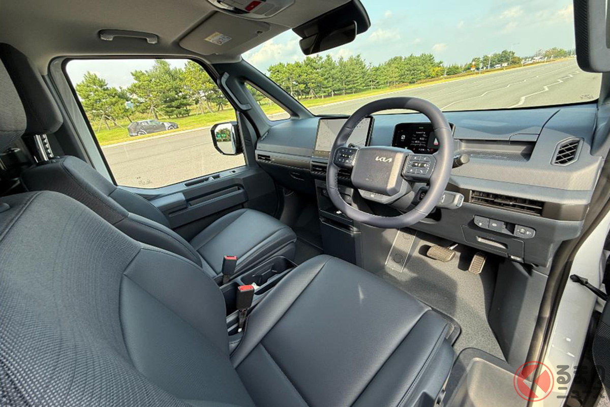 運転してみるとあまり「商用車」という印象は感じられなかった