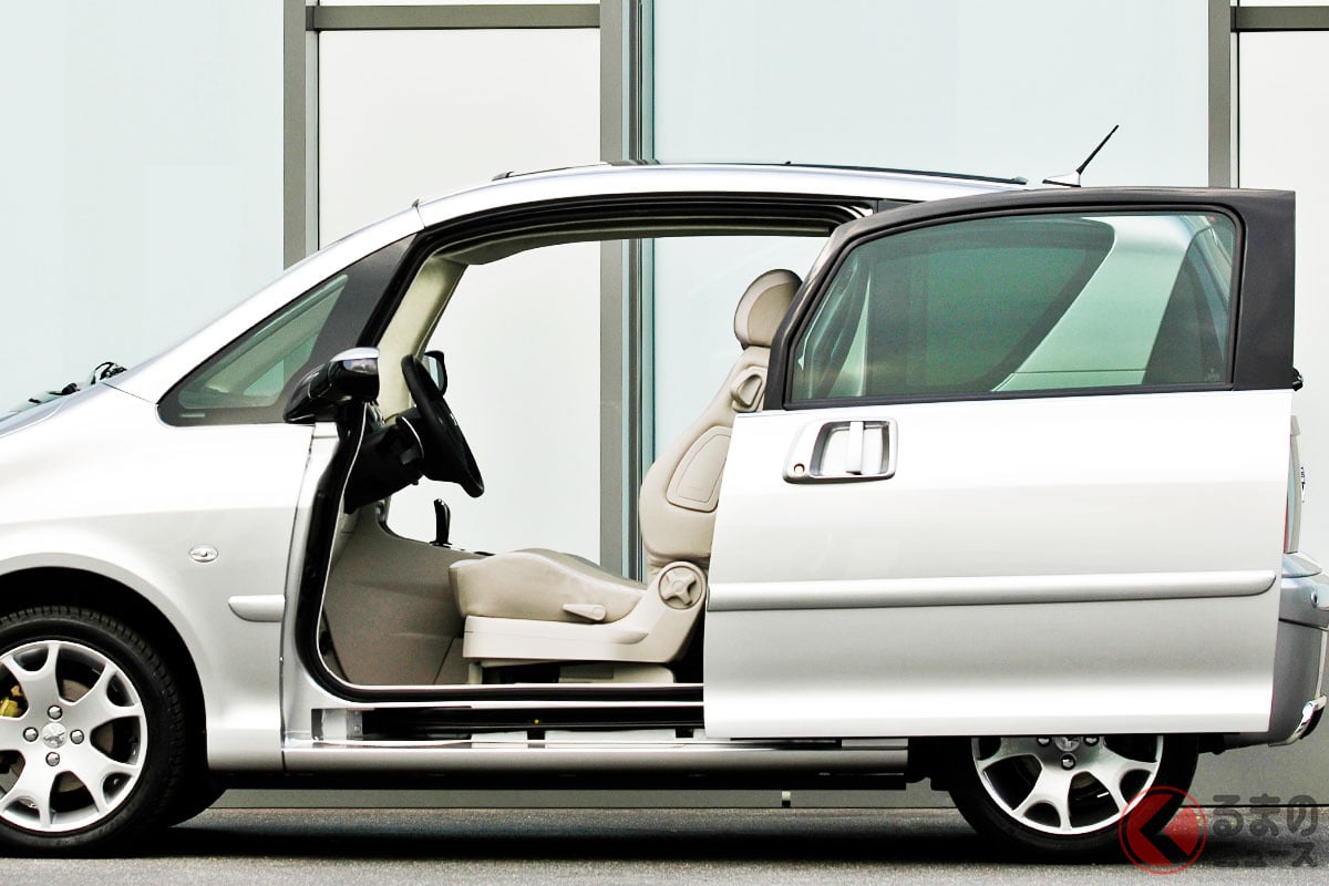 日本でも販売していたプジョーのスライドドアモデル「1007」