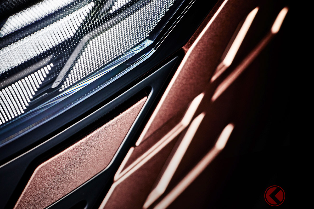 新たに公開された「エルグランド」のティザー画像