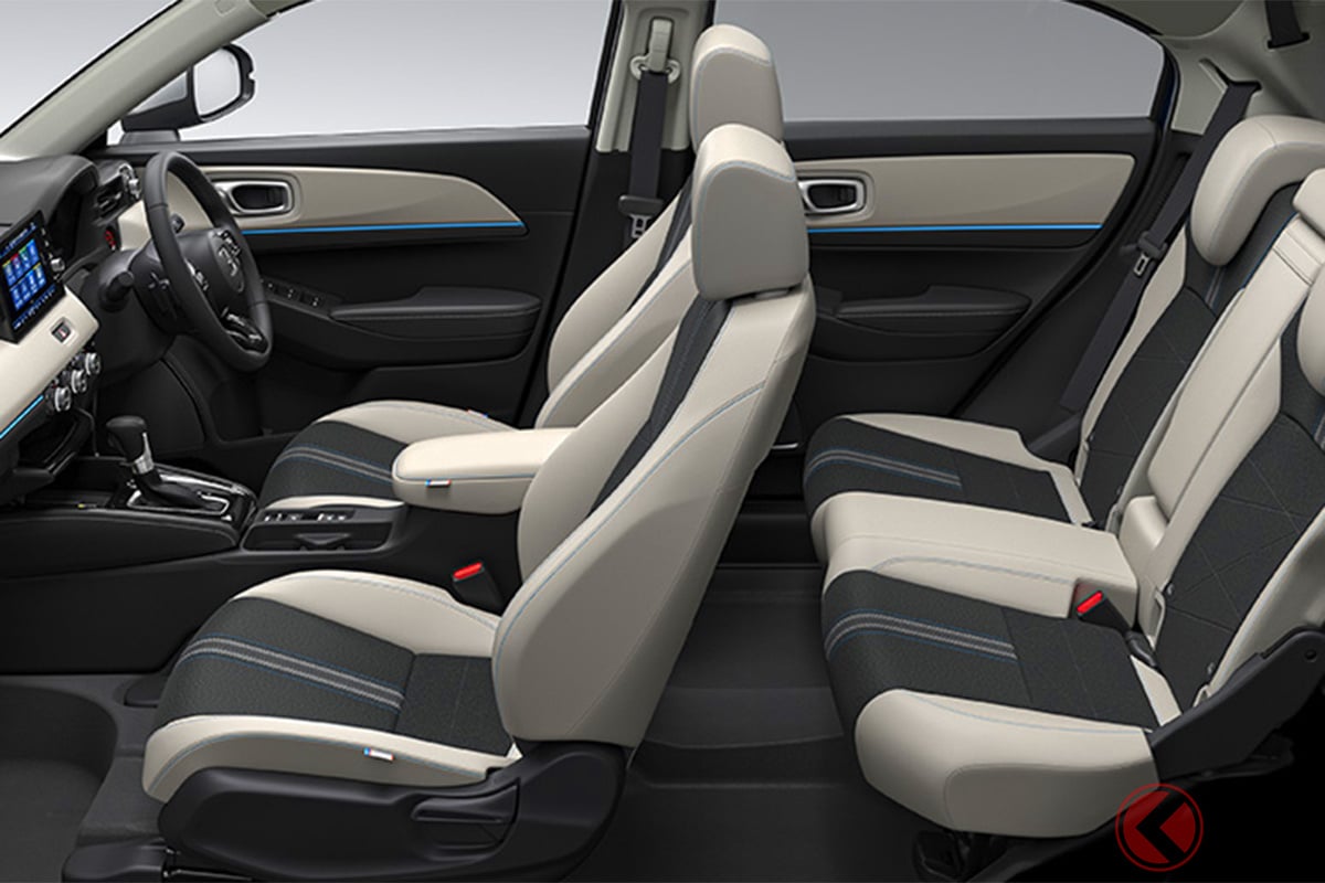 専用の意匠が採用された内装がお洒落!