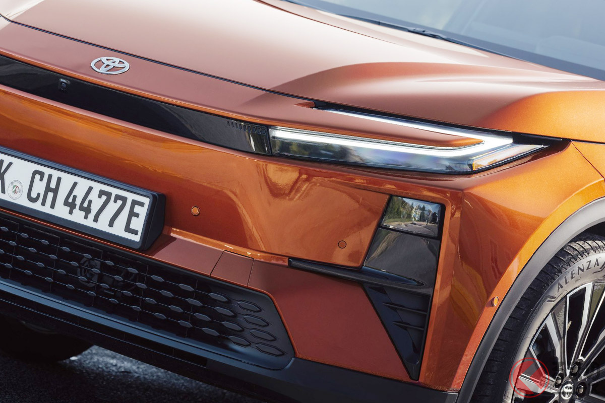 トヨタ新型「C-HR＋」