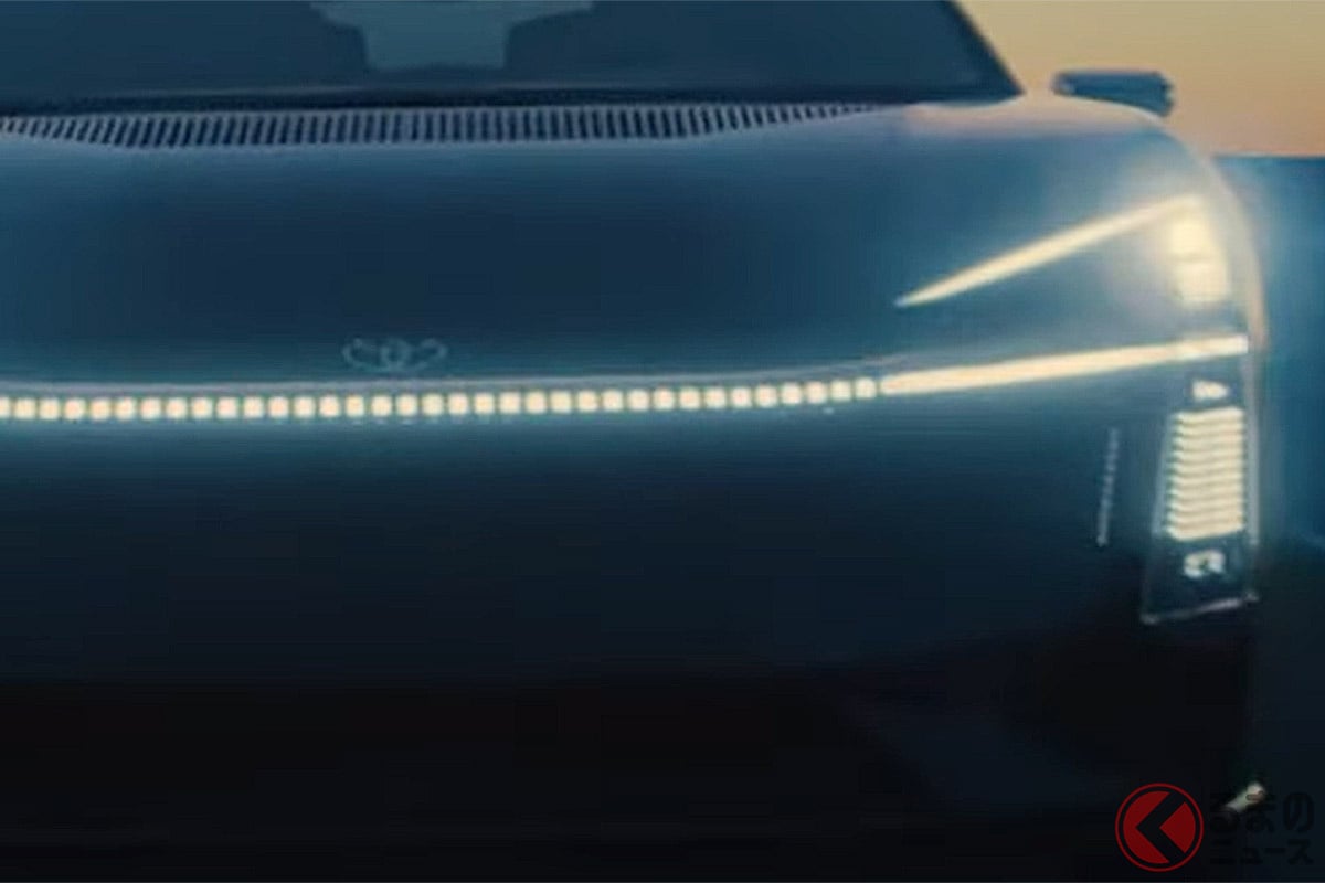 これが新しい「カローラ」だ!(画像:「トヨタイムズ」動画より)