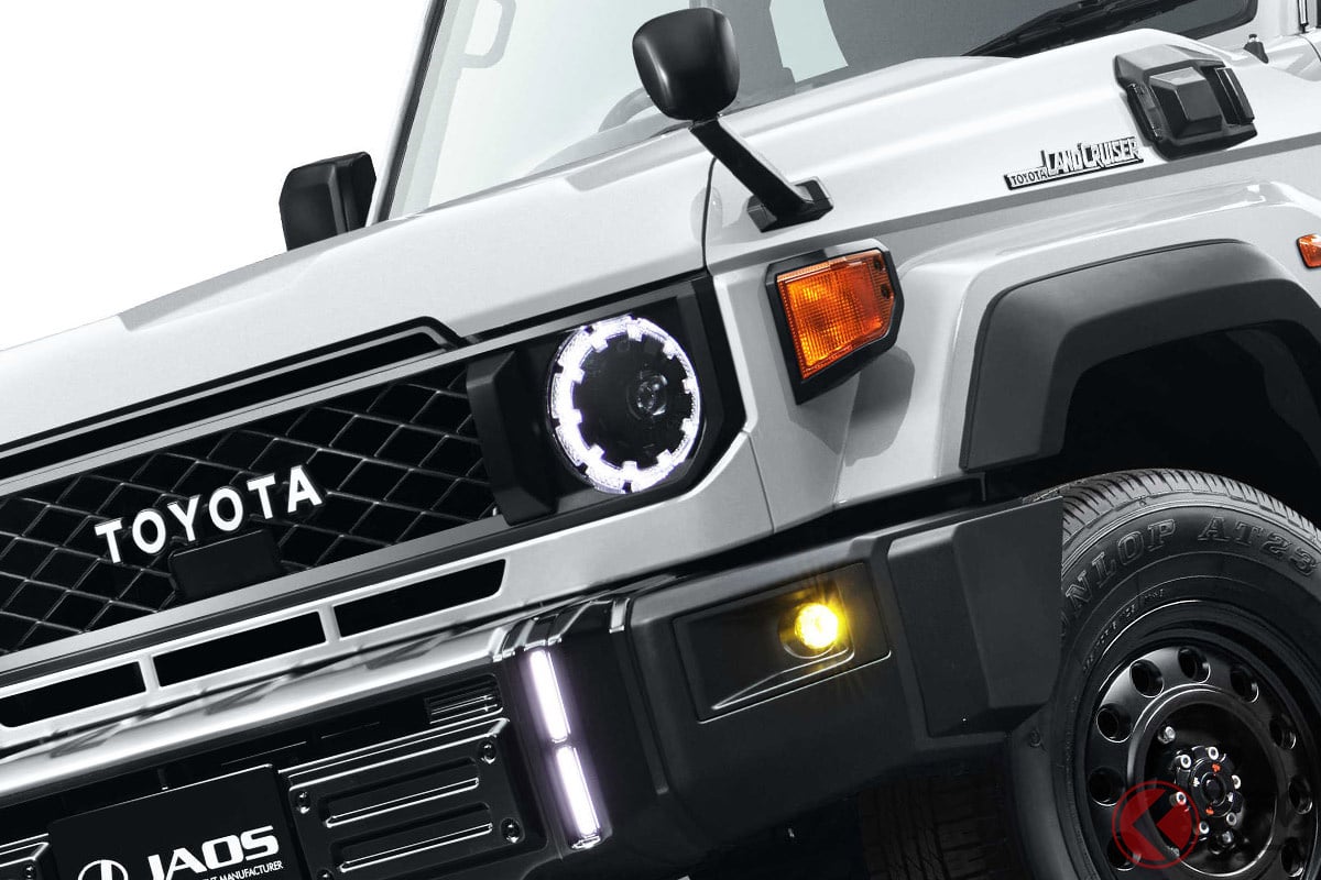 ランクル70のカスタムパーツとは!