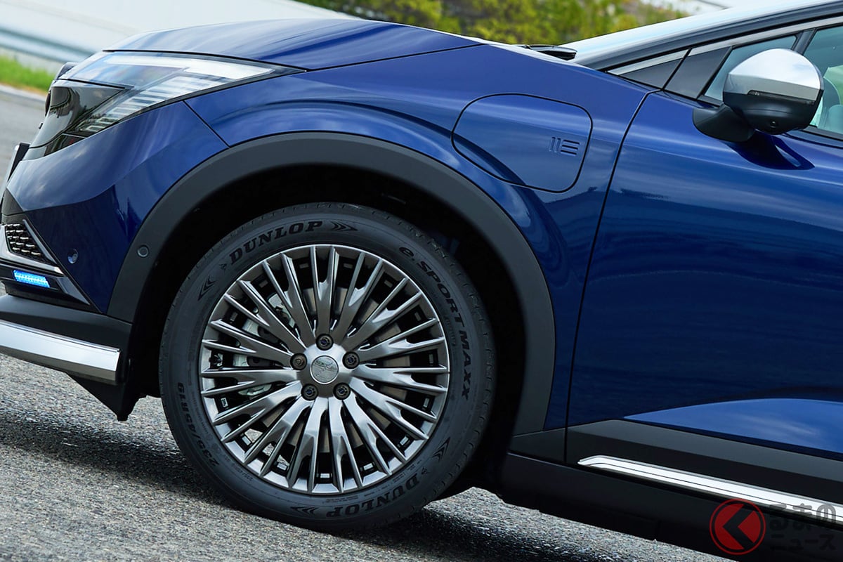 専用のエクステリアがカッコイイ!最上級モデルの仕様とは?