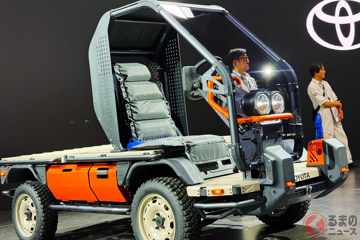 トヨタ 斬新すぎる「未完成モデル!?」世界初公開!