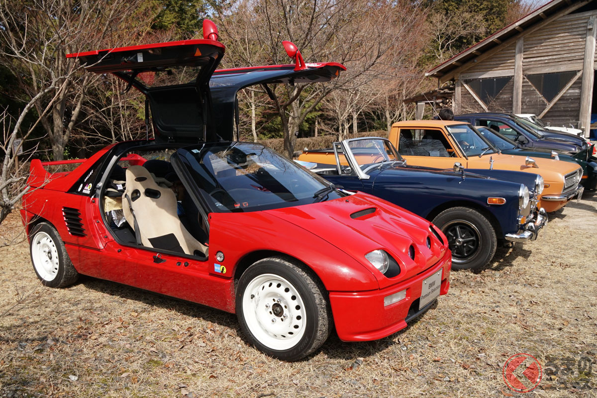 「若者のクルマ離れ」とは言うものの…「クルマ好きの若者」も多いです！［AUTODIA6会場にて・遠藤イヅル撮影］