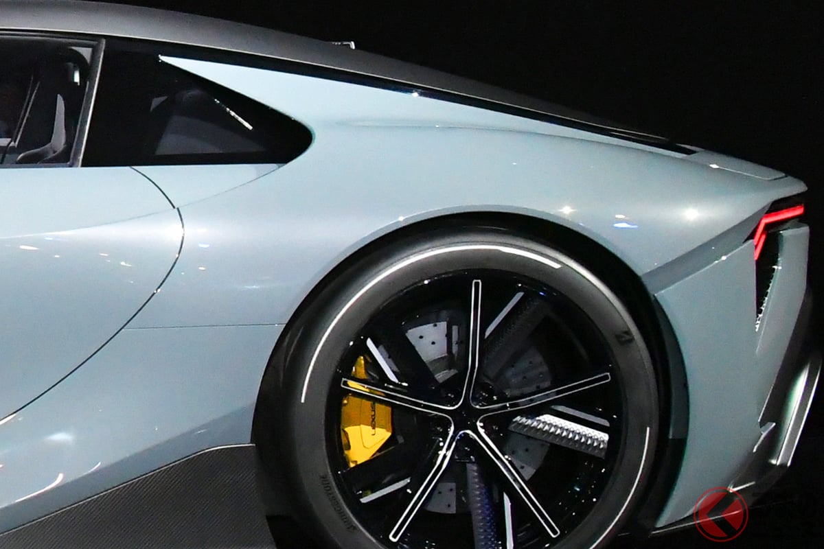 レクサスとしての「ディスカバリー(発見)」を表現したスーパースポーツカーとは?