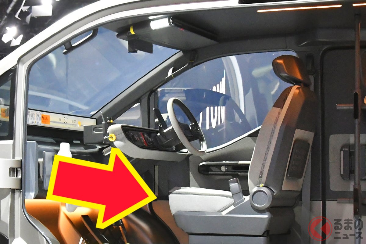 斬新かつ実用性の高い1人乗りレイアウトに注目!