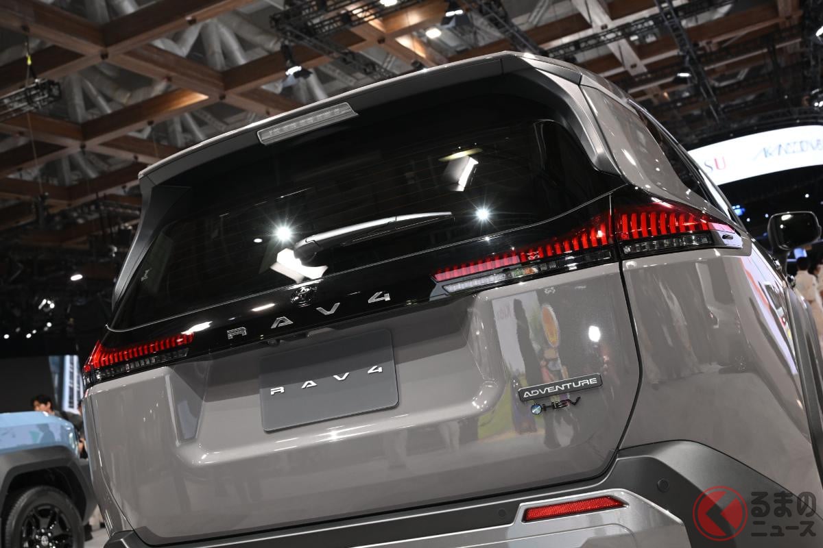トヨタが「スリップストリーム」を見える化? 新型RAV4の謎機能「風除け効果表示」の正体