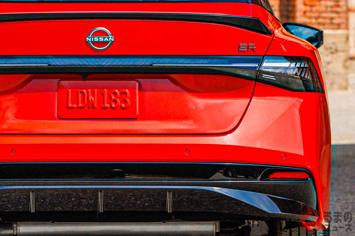 6年ぶり全面刷新の日産“新型”「4ドアセダン」！