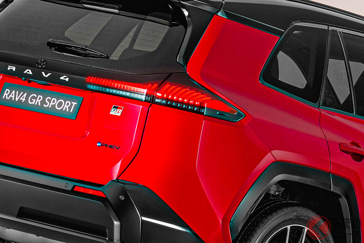 約1000万円も!? 新型RAV4!