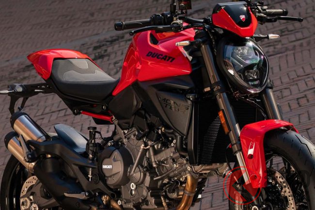 ドゥカティ848.8400キロた代 ドゥカティ モンスター＋試乗【前モデルより18kg軽量化！ ドゥカティ