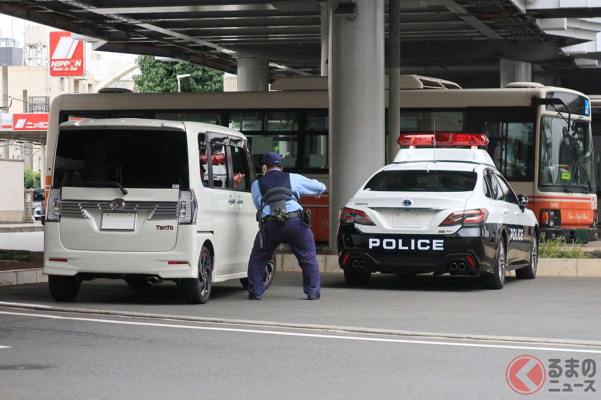 レンタカーでの交通違反! 気をつけたいこととは?(画像はイメージ、HiroHiro555/PIXTA)