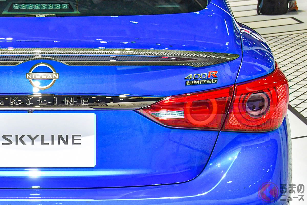 400馬力超えのスポーティセダン!