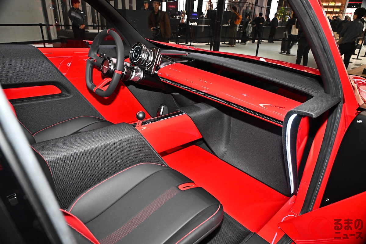 「MAZDA VISION X-COUPE」のインテリア
