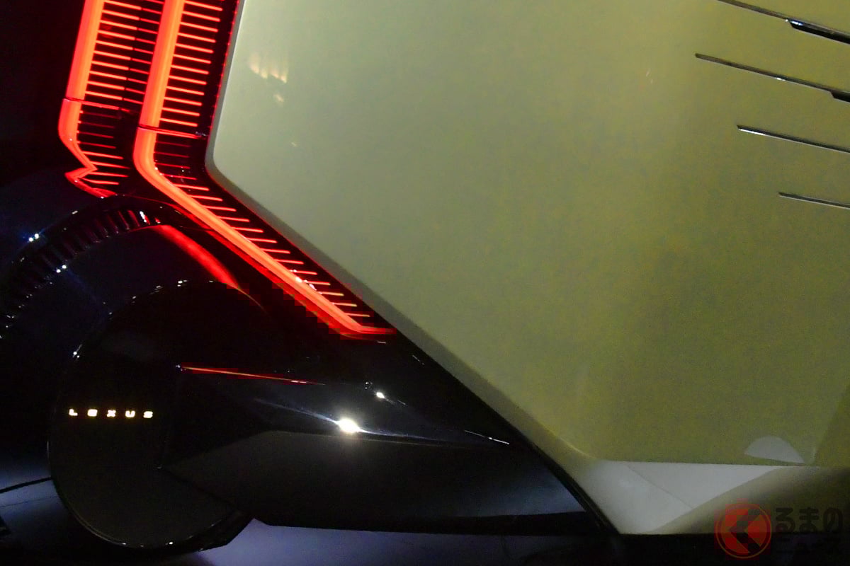 エッジの効いたカクカクボディがカッコイイ!