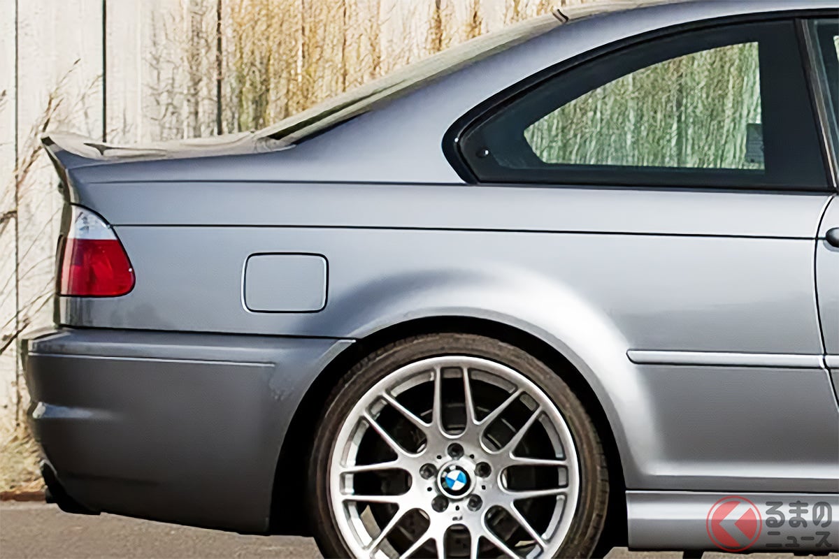 17万8250ユーロ(約3155万円)で落札された2003年式BMW「M3 CSL」(Photo:RM SOTHEBY'S)
