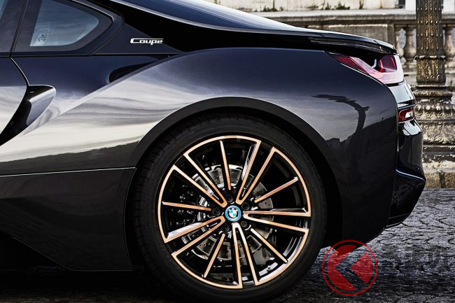 20251106_bmw_i8_001-650x433.