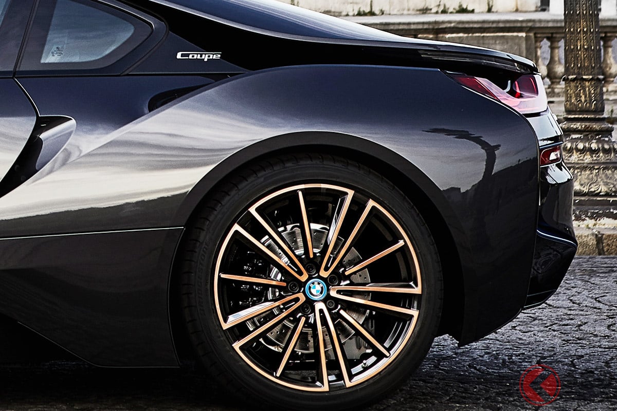 小排気量でハイパワーを発揮するBMW「i8」