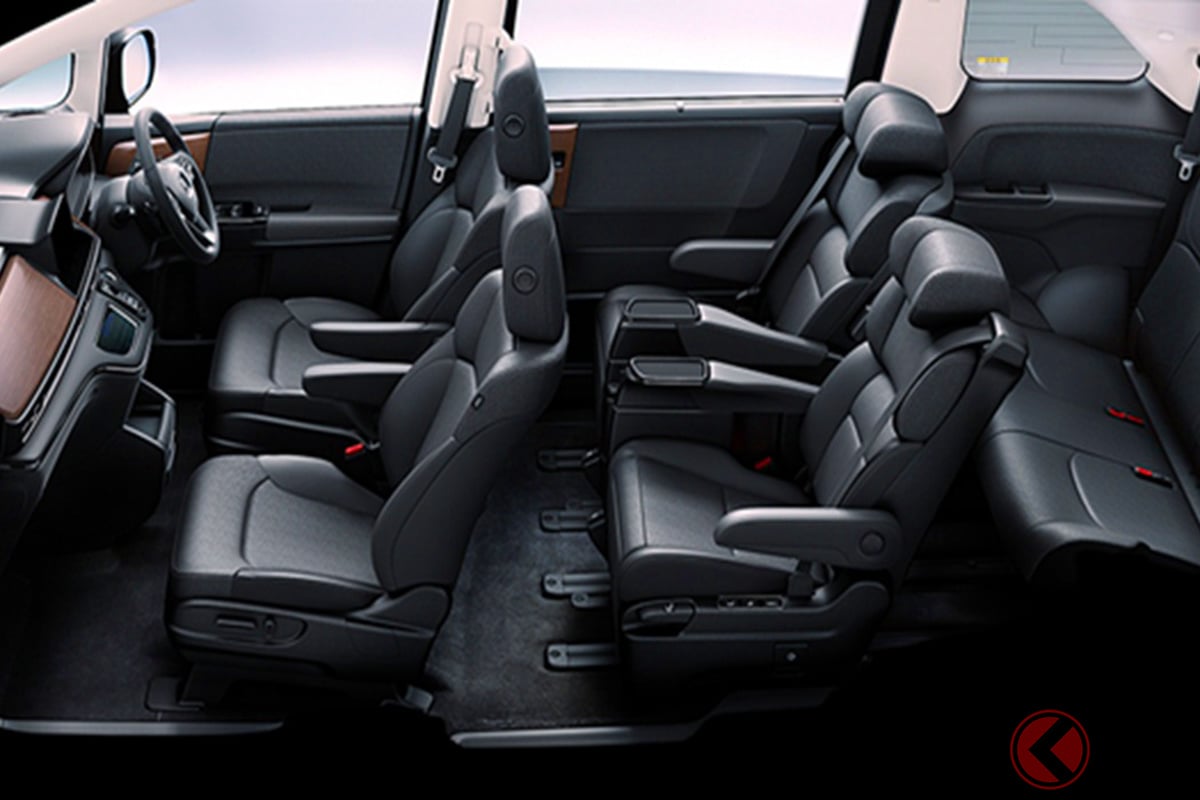 エントリーモデルでも高級感ある内装がイイ!